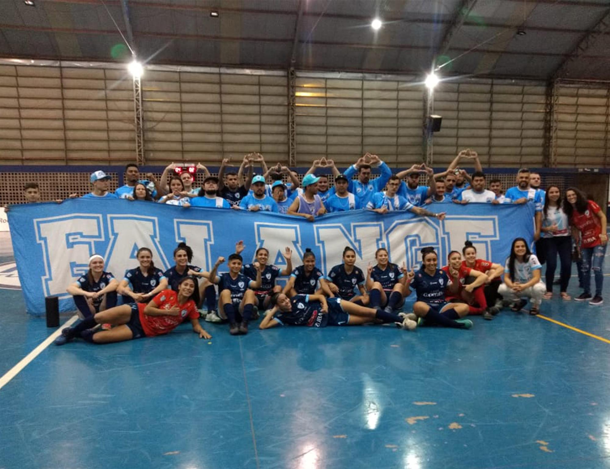 Londrina futsal sai na frente nas quartas de final da Liga Nacional